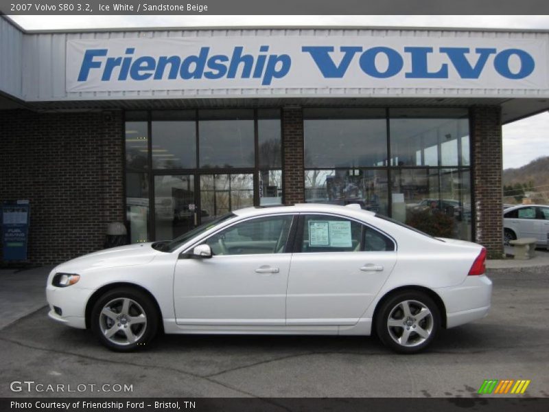 Ice White / Sandstone Beige 2007 Volvo S80 3.2