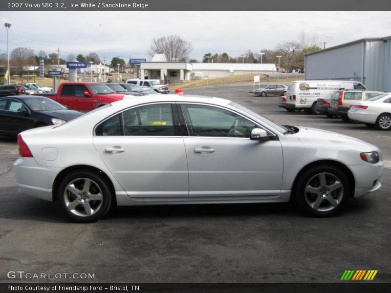 Ice White / Sandstone Beige 2007 Volvo S80 3.2