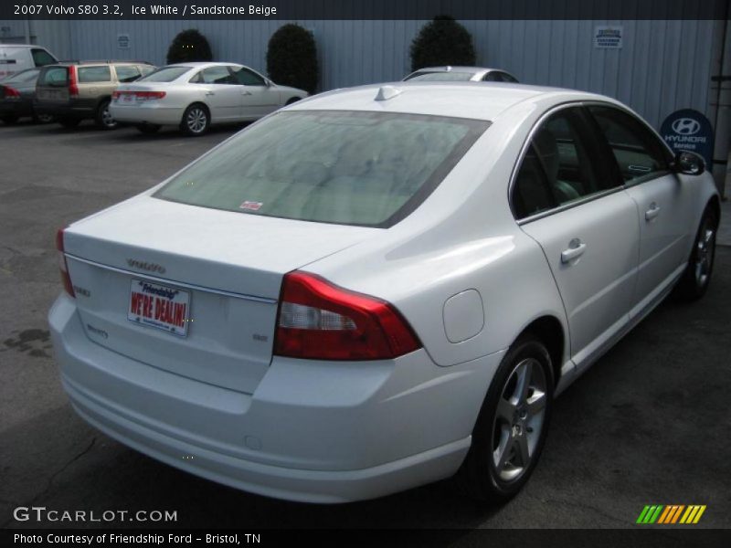 Ice White / Sandstone Beige 2007 Volvo S80 3.2