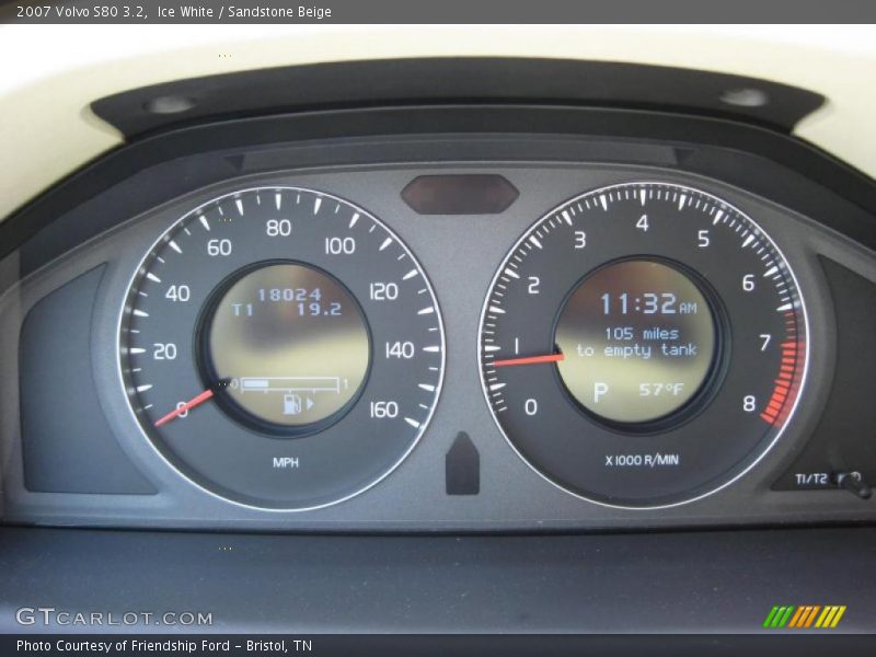 Ice White / Sandstone Beige 2007 Volvo S80 3.2