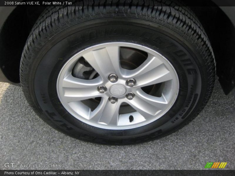 Polar White / Tan 2008 Saturn VUE XE