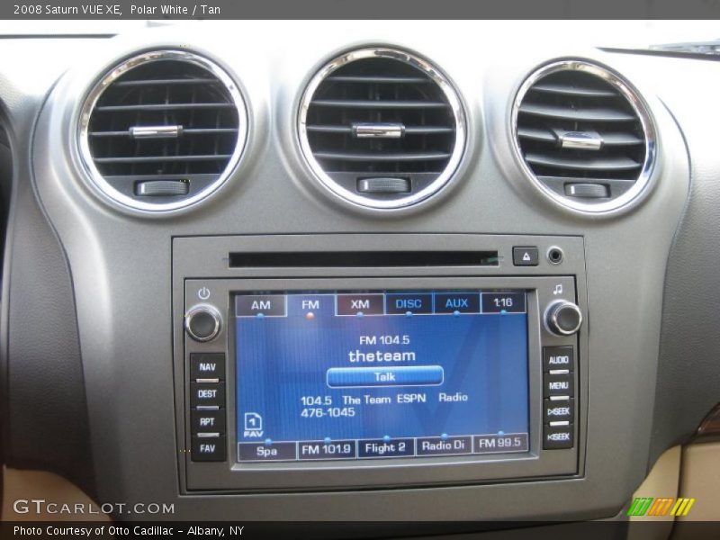 Polar White / Tan 2008 Saturn VUE XE