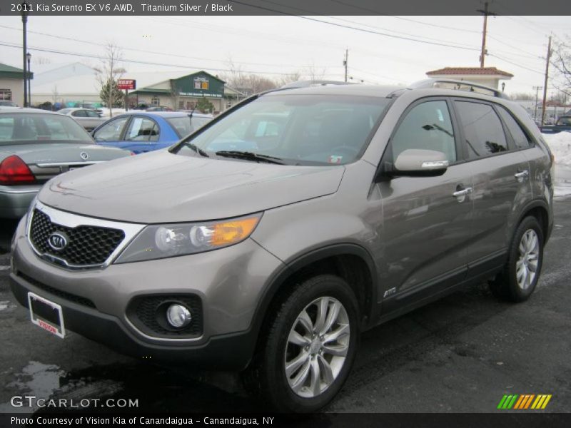 Front 3/4 View of 2011 Sorento EX V6 AWD