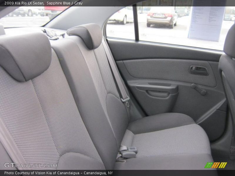  2009 Rio LX Sedan Gray Interior