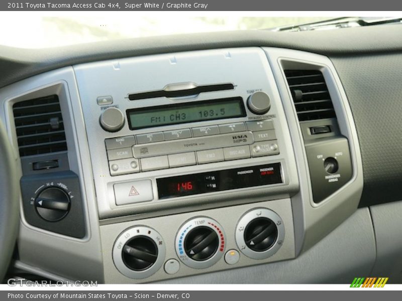 Super White / Graphite Gray 2011 Toyota Tacoma Access Cab 4x4