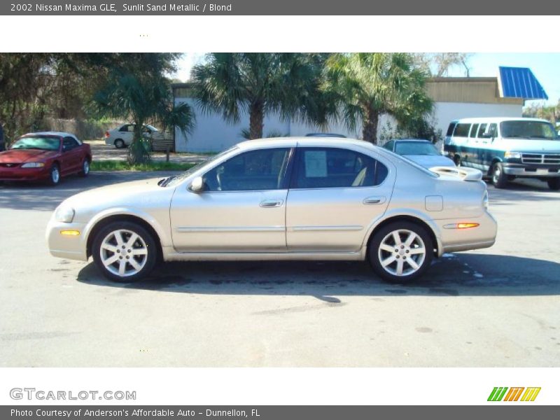 Sunlit Sand Metallic / Blond 2002 Nissan Maxima GLE