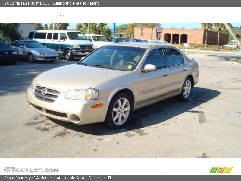 Sunlit Sand Metallic / Blond 2002 Nissan Maxima GLE