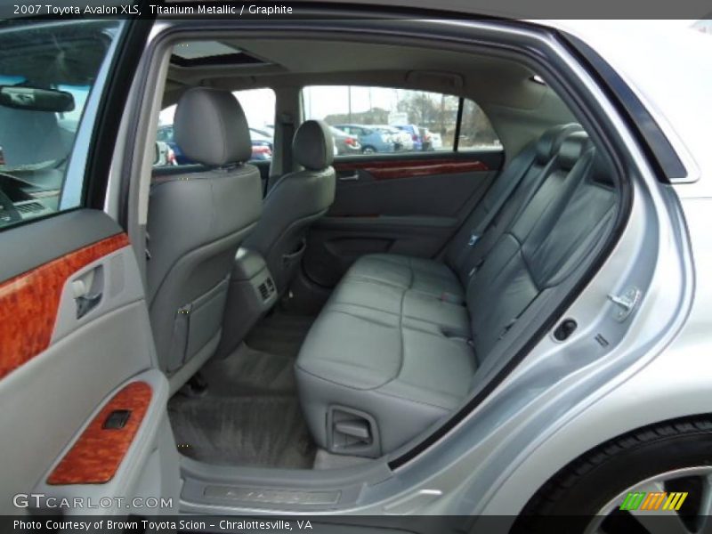 Titanium Metallic / Graphite 2007 Toyota Avalon XLS