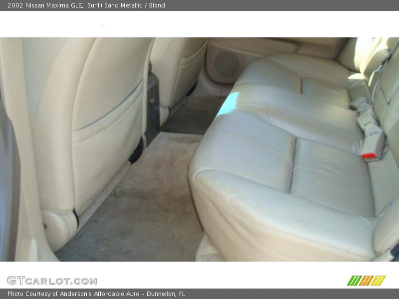 Sunlit Sand Metallic / Blond 2002 Nissan Maxima GLE