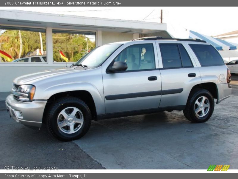 Silverstone Metallic / Light Gray 2005 Chevrolet TrailBlazer LS 4x4