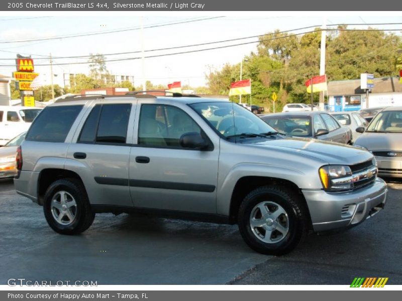 Silverstone Metallic / Light Gray 2005 Chevrolet TrailBlazer LS 4x4