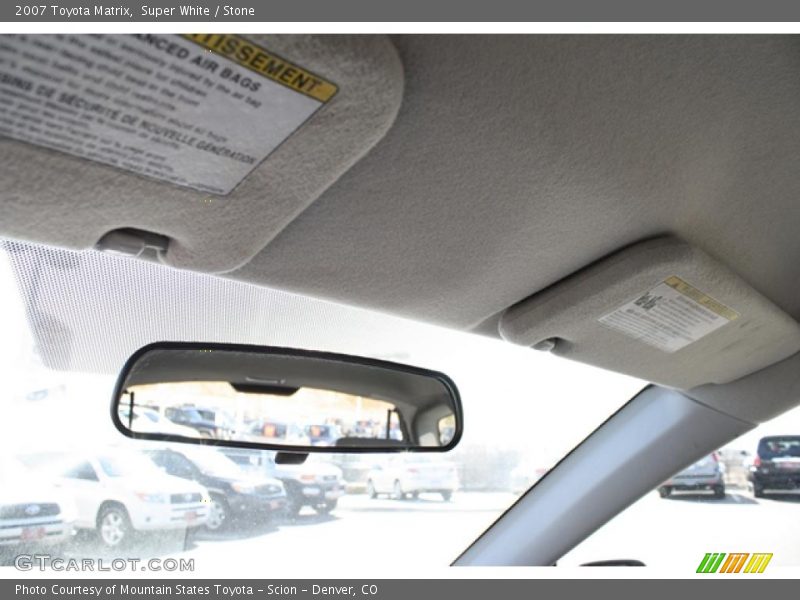 Super White / Stone 2007 Toyota Matrix