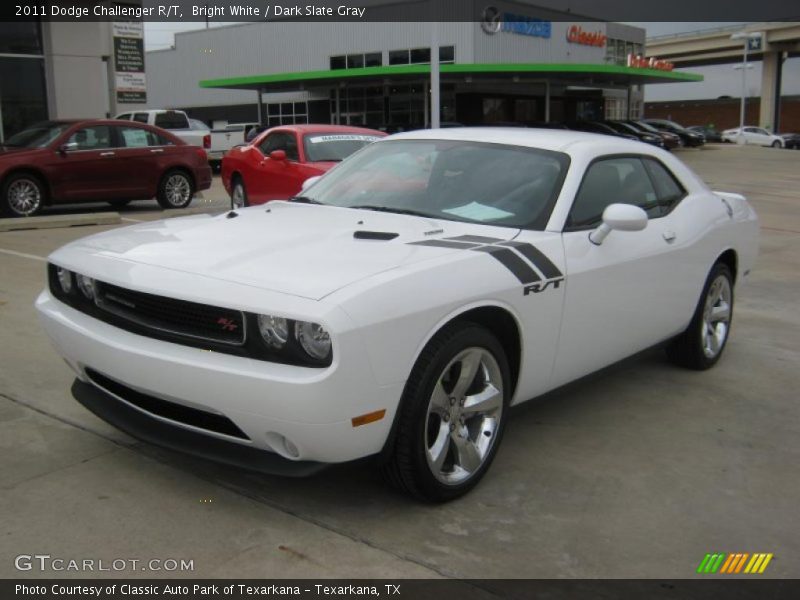 Front 3/4 View of 2011 Challenger R/T