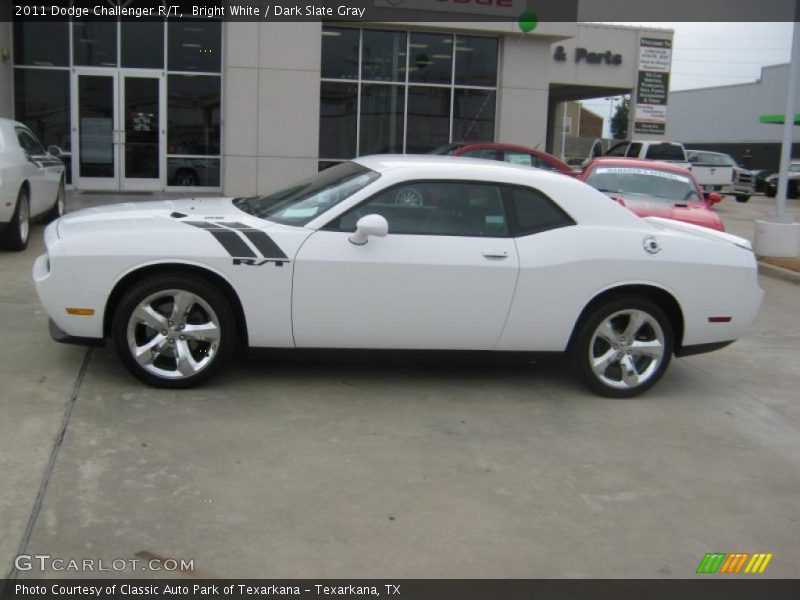 Bright White / Dark Slate Gray 2011 Dodge Challenger R/T