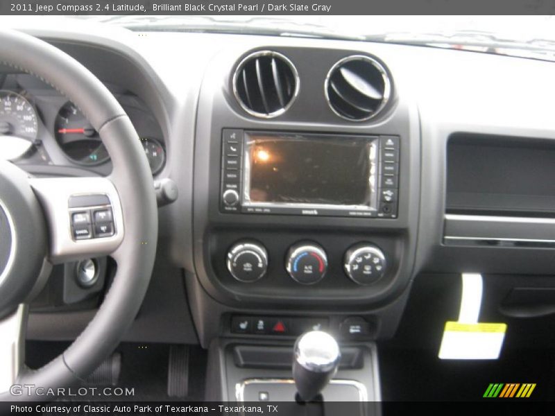 Brilliant Black Crystal Pearl / Dark Slate Gray 2011 Jeep Compass 2.4 Latitude