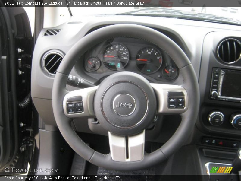  2011 Compass 2.4 Latitude Steering Wheel