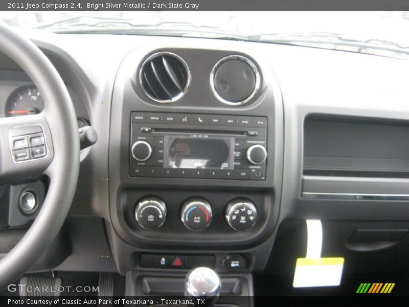 Controls of 2011 Compass 2.4