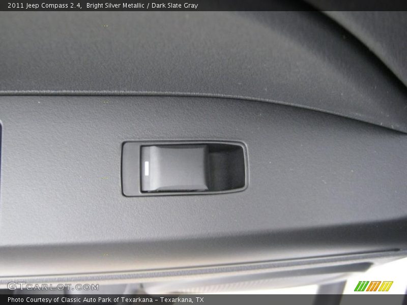 Bright Silver Metallic / Dark Slate Gray 2011 Jeep Compass 2.4