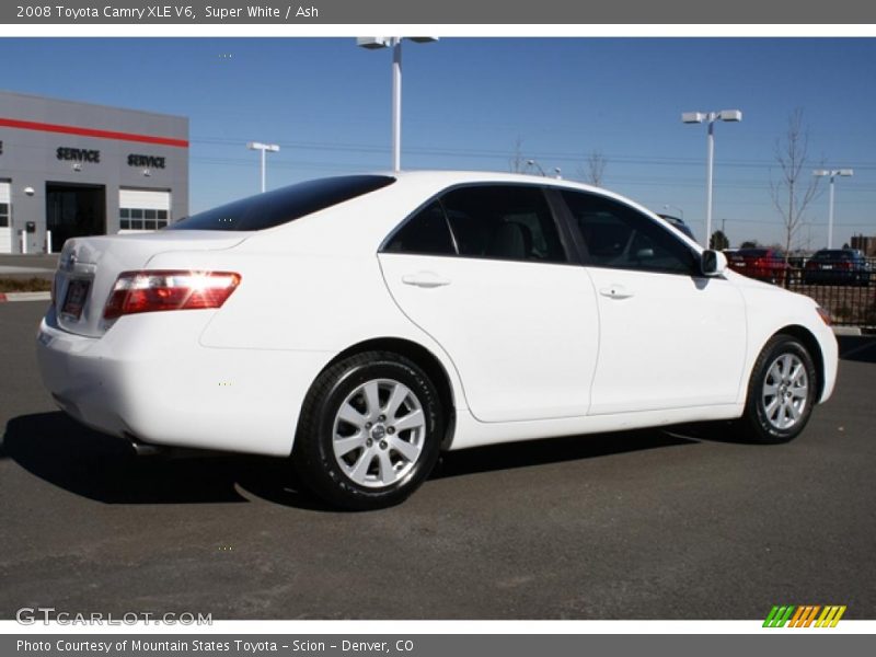 Super White / Ash 2008 Toyota Camry XLE V6