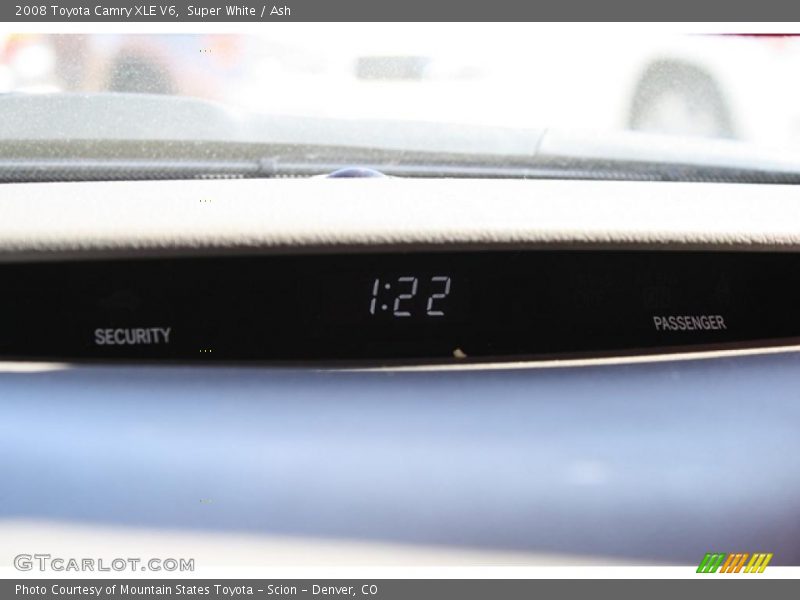 Super White / Ash 2008 Toyota Camry XLE V6