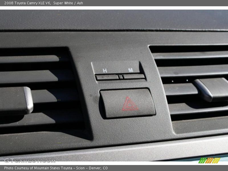 Super White / Ash 2008 Toyota Camry XLE V6