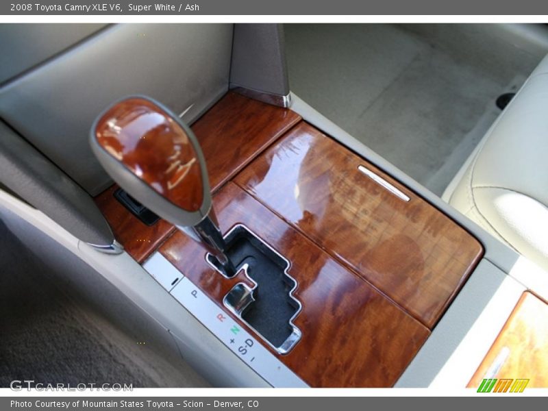 Super White / Ash 2008 Toyota Camry XLE V6