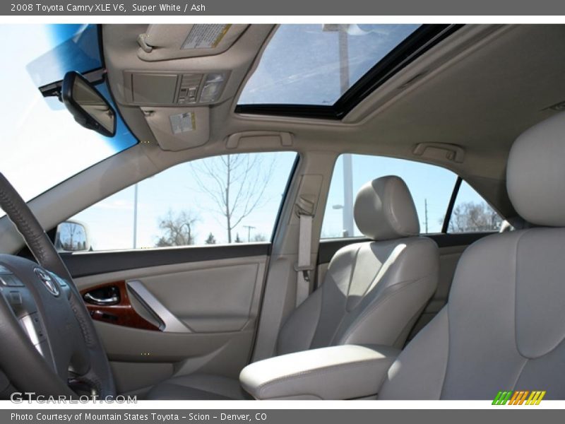 Super White / Ash 2008 Toyota Camry XLE V6