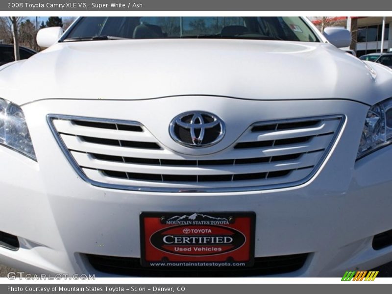 Super White / Ash 2008 Toyota Camry XLE V6