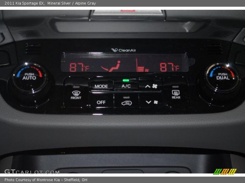 Controls of 2011 Sportage EX