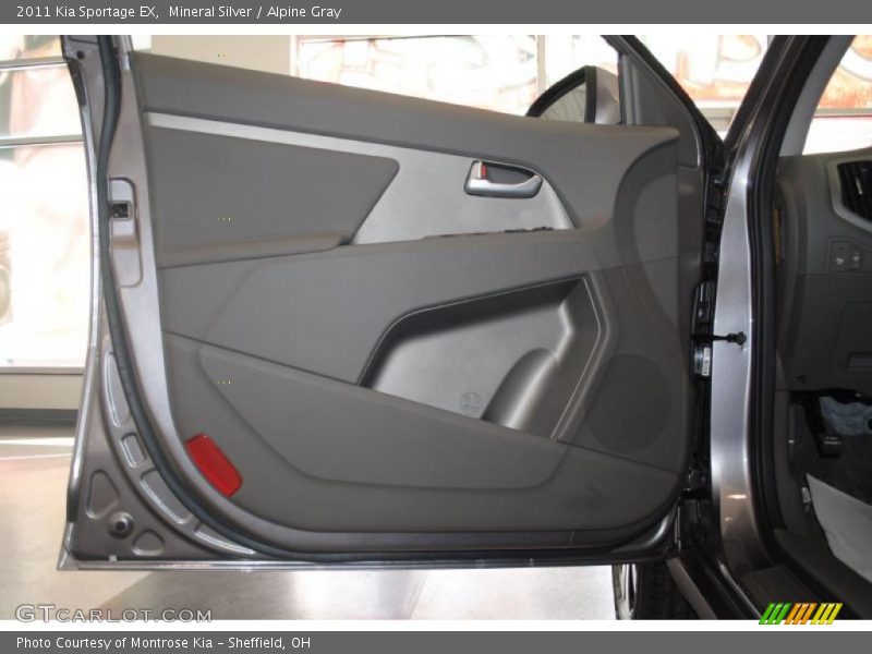 Door Panel of 2011 Sportage EX