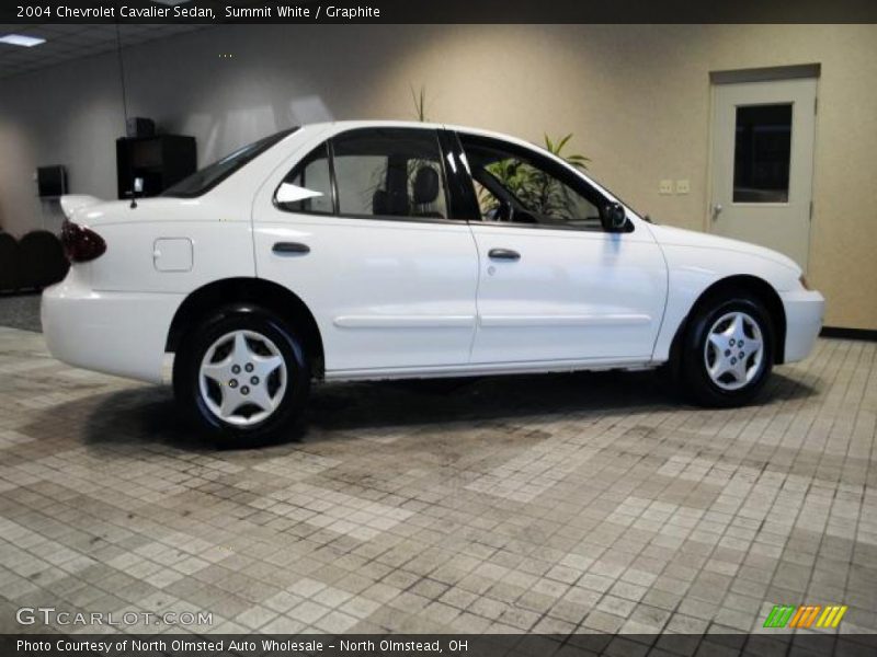 Summit White / Graphite 2004 Chevrolet Cavalier Sedan