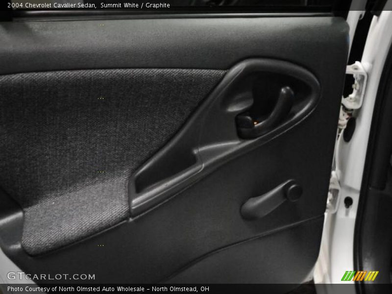 Summit White / Graphite 2004 Chevrolet Cavalier Sedan