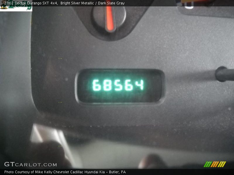 Bright Silver Metallic / Dark Slate Gray 2002 Dodge Durango SXT 4x4