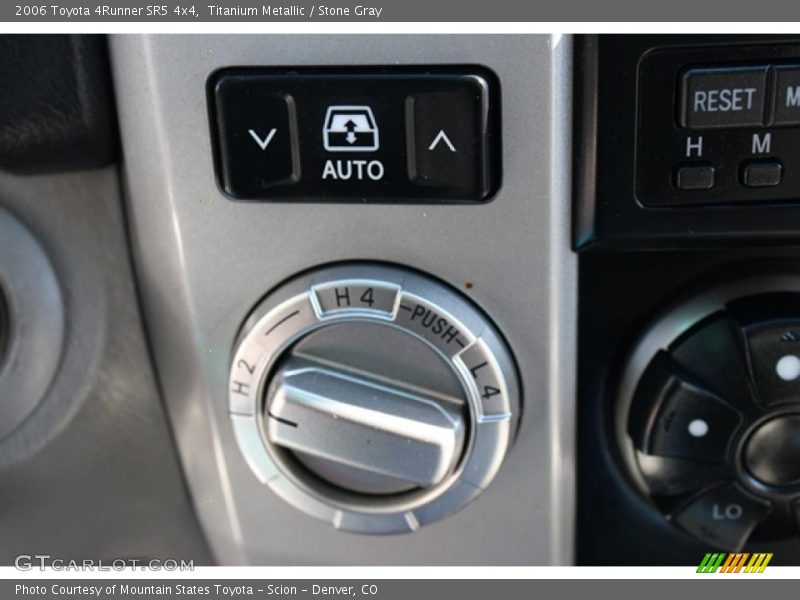Titanium Metallic / Stone Gray 2006 Toyota 4Runner SR5 4x4