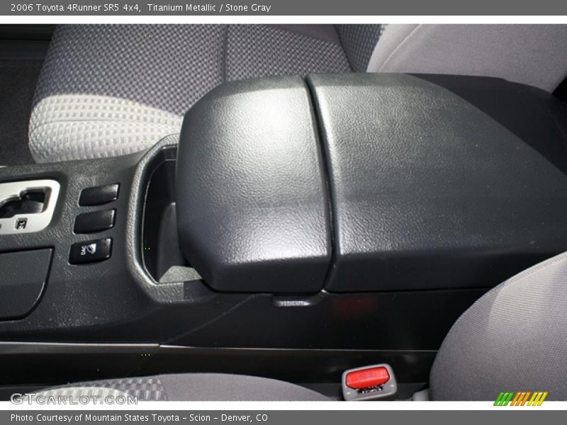 Titanium Metallic / Stone Gray 2006 Toyota 4Runner SR5 4x4