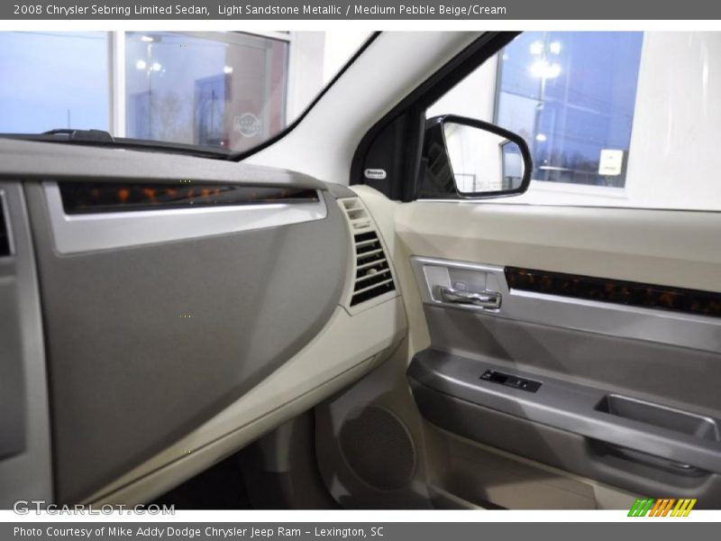 Light Sandstone Metallic / Medium Pebble Beige/Cream 2008 Chrysler Sebring Limited Sedan