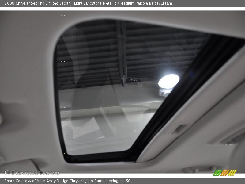 Light Sandstone Metallic / Medium Pebble Beige/Cream 2008 Chrysler Sebring Limited Sedan