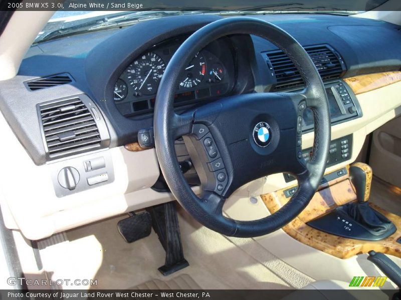Alpine White / Sand Beige 2005 BMW X5 3.0i