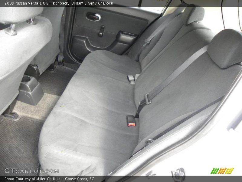 Brillant Silver / Charcoal 2009 Nissan Versa 1.8 S Hatchback
