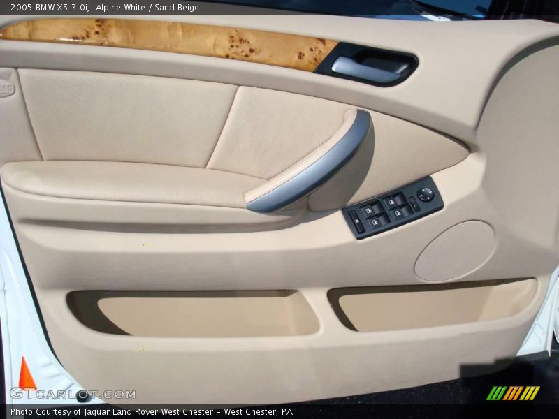 Alpine White / Sand Beige 2005 BMW X5 3.0i