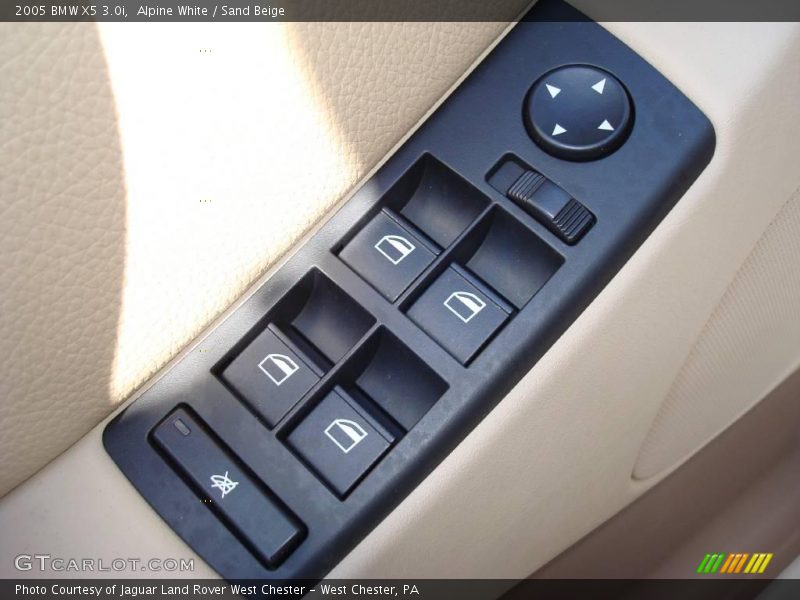 Alpine White / Sand Beige 2005 BMW X5 3.0i