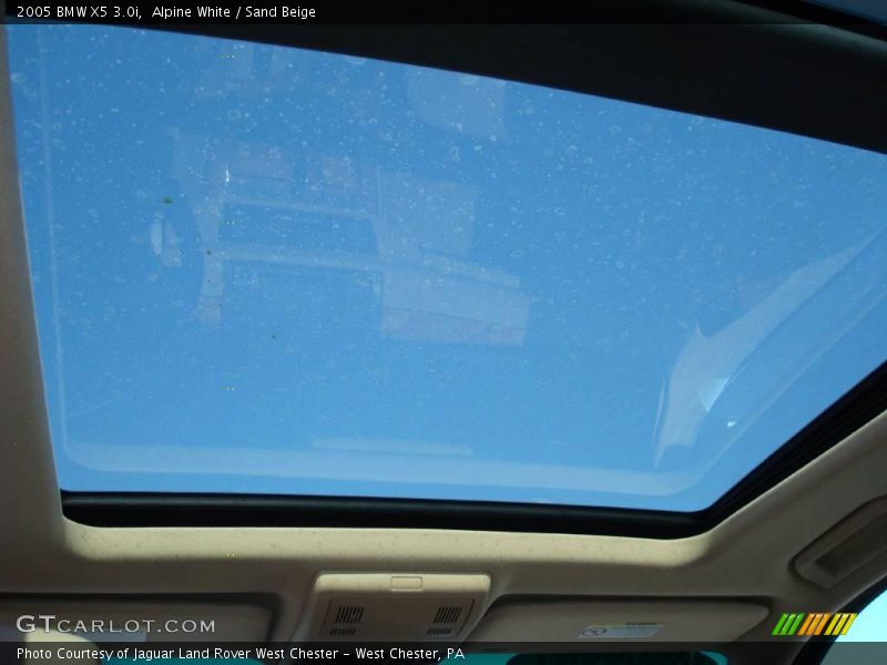 Alpine White / Sand Beige 2005 BMW X5 3.0i
