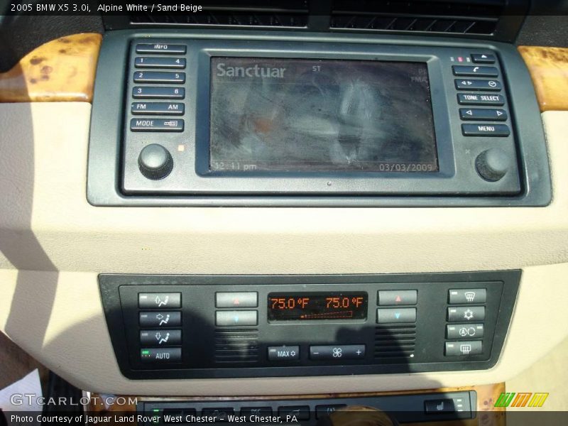 Alpine White / Sand Beige 2005 BMW X5 3.0i