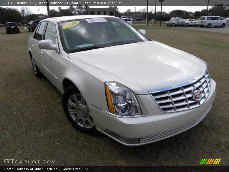 White Diamond Tri-coat / Titanium/Dark Titanium 2010 Cadillac DTS
