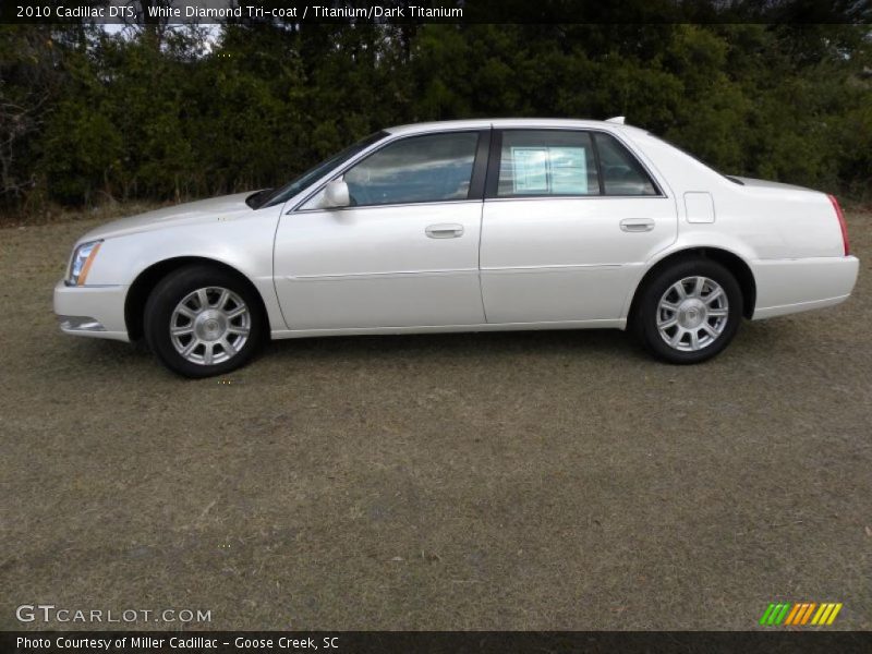 White Diamond Tri-coat / Titanium/Dark Titanium 2010 Cadillac DTS