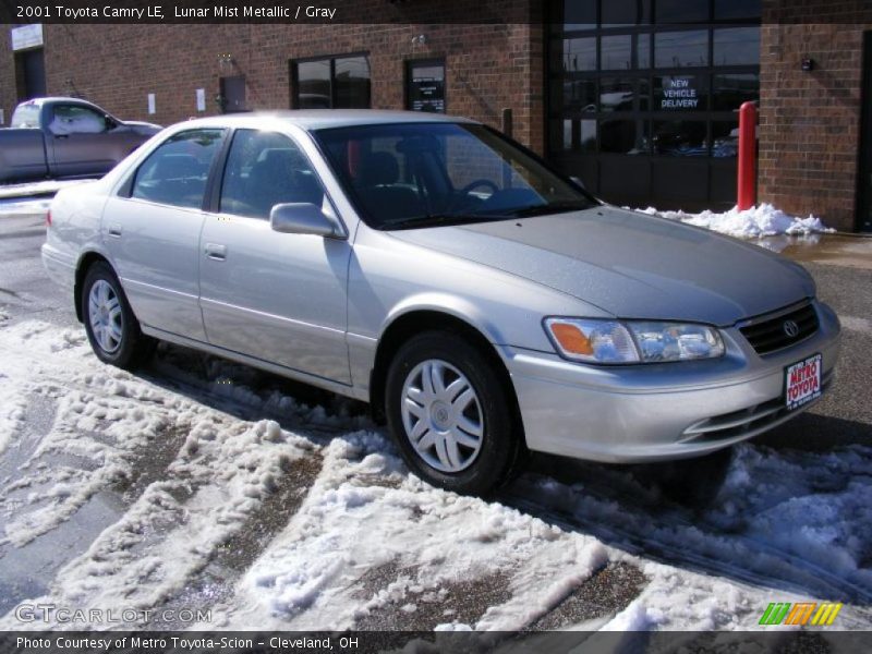 Lunar Mist Metallic / Gray 2001 Toyota Camry LE