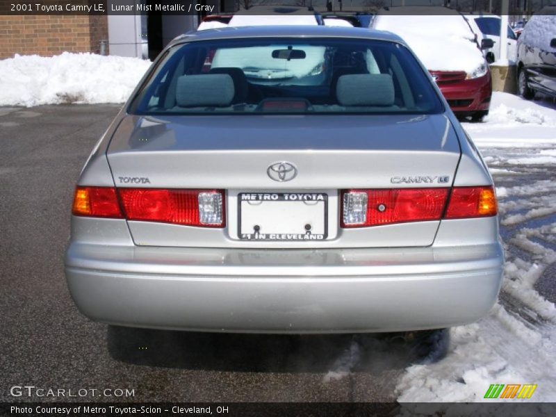 Lunar Mist Metallic / Gray 2001 Toyota Camry LE