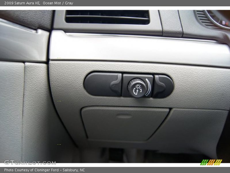Ocean Mist / Gray 2009 Saturn Aura XE