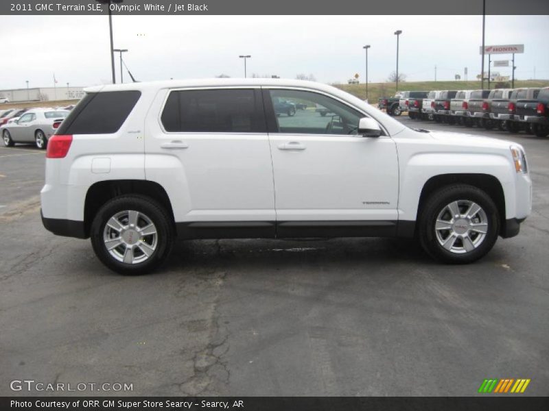 Olympic White / Jet Black 2011 GMC Terrain SLE