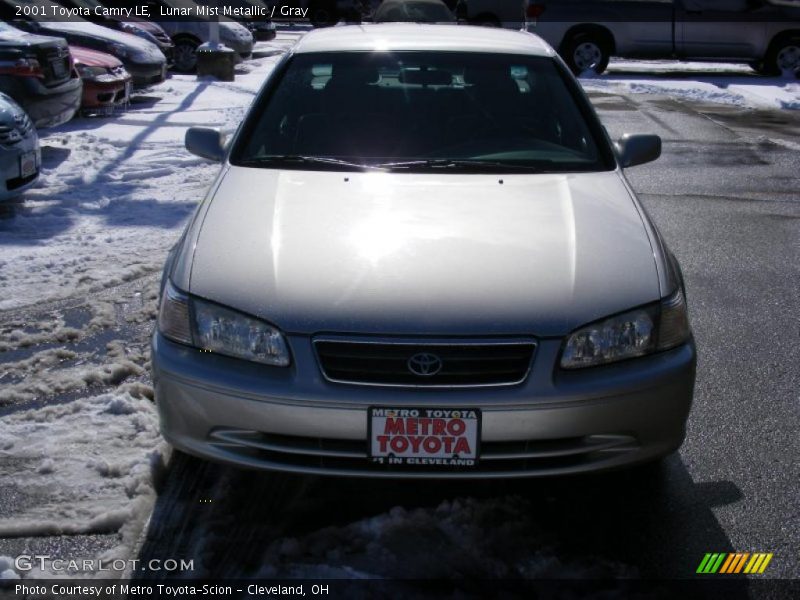 Lunar Mist Metallic / Gray 2001 Toyota Camry LE